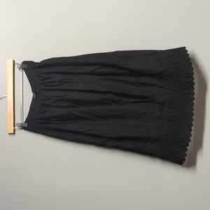 Gap Size 2 black midi skirt